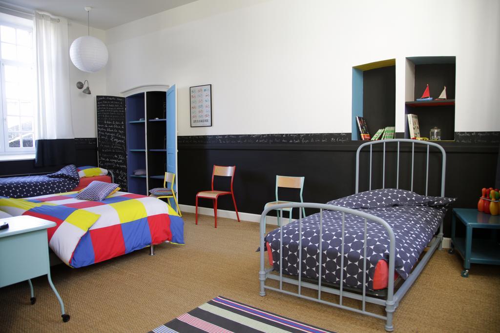 La Bonne Ecole Bed and Breakfast Les Landes-Genusson Δωμάτιο φωτογραφία